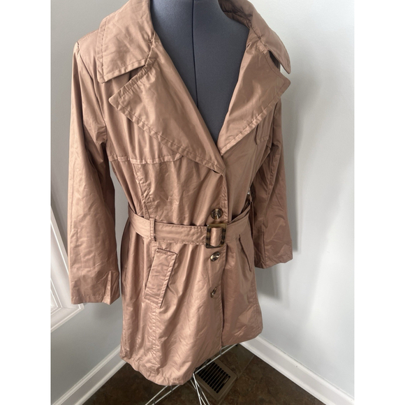 Urban Republic Women's Tan Trench Coat Rain Jacket Size Large NWT - Picture 3 of 12